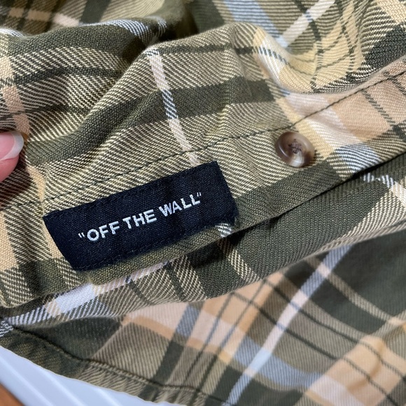 Vans Small Men’s Flannel - Picture 7 of 7